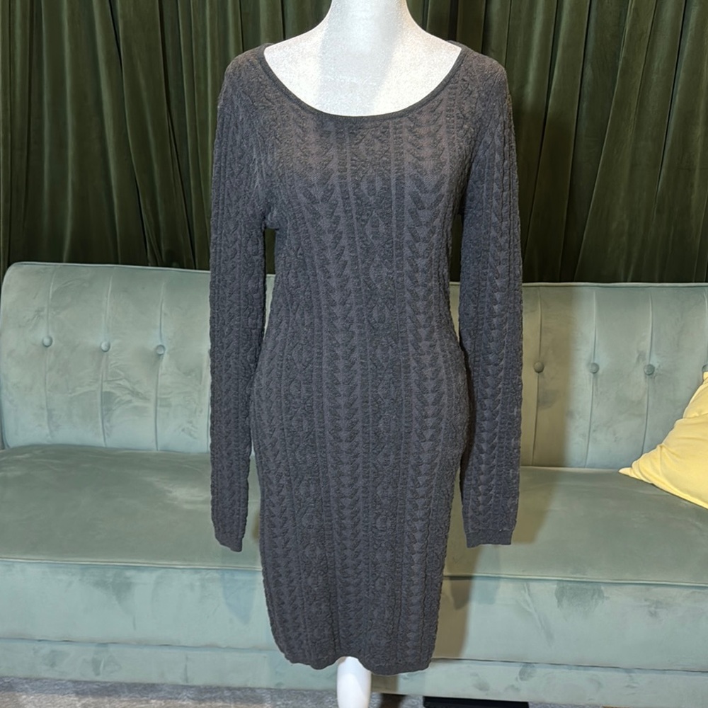 Willow & Clay Gray Ribbed Long Sleeve Sweater Dress